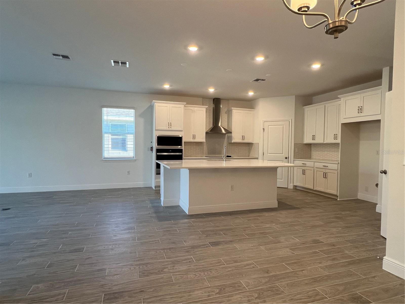 HILLS OF MINNEOLA - Residential