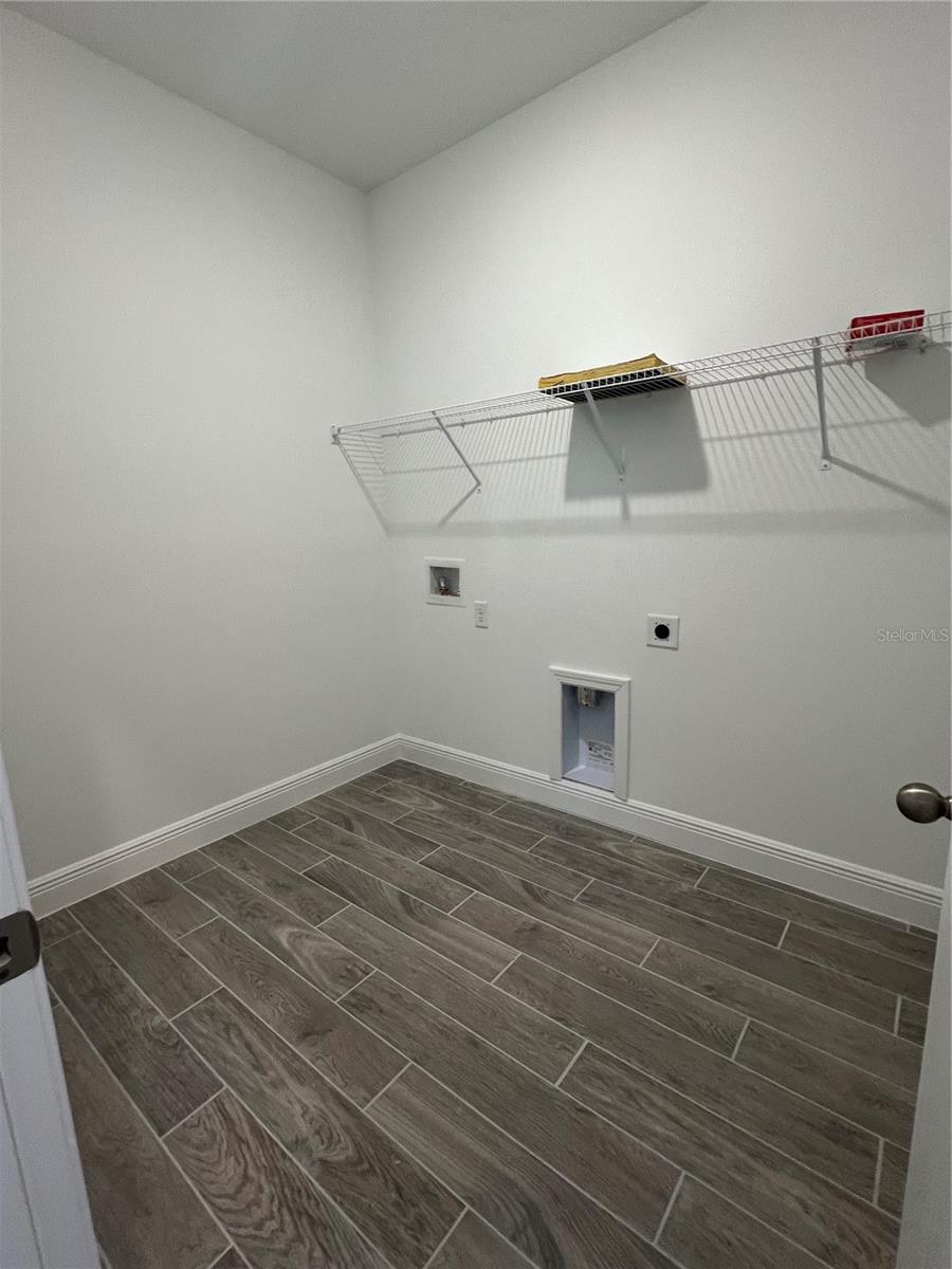 HILLS OF MINNEOLA - Residential