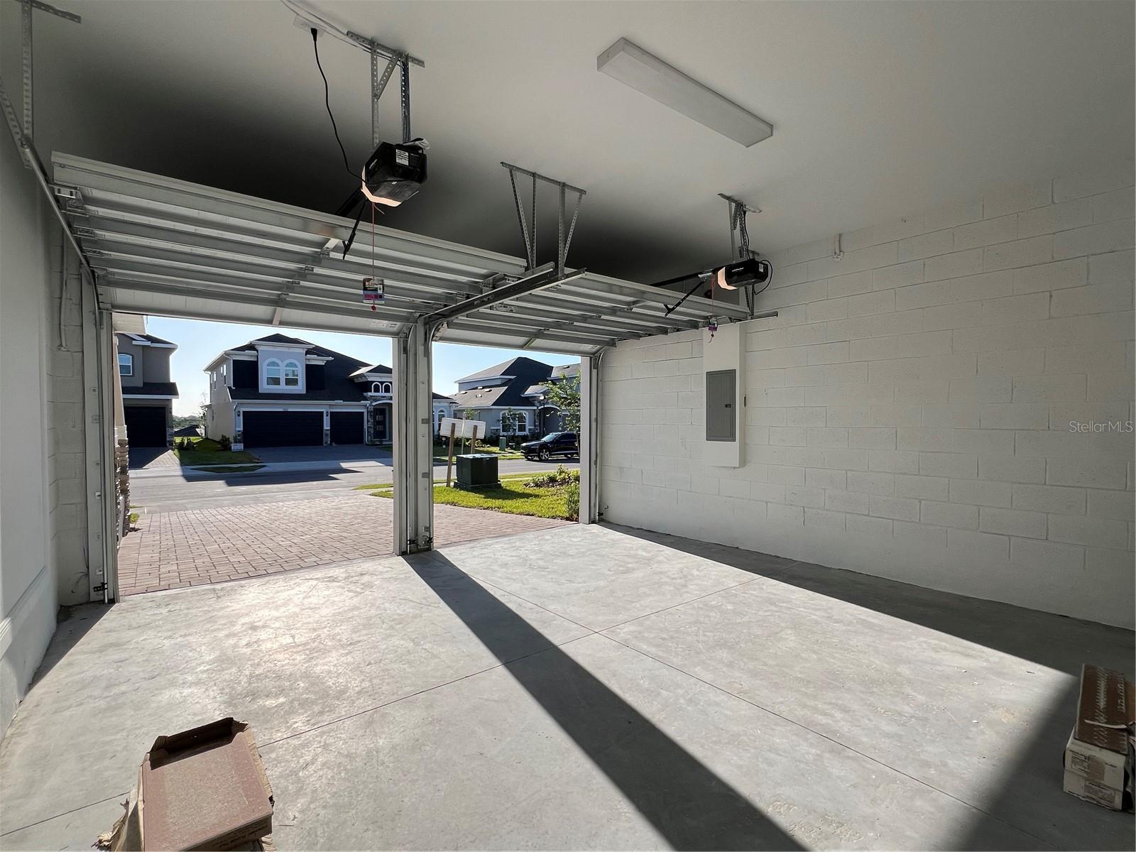 HILLS OF MINNEOLA - Residential