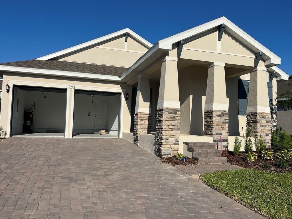 Photo of 1703 Cadence Street, Minneola, FL 34715 (MLS # G5111571)