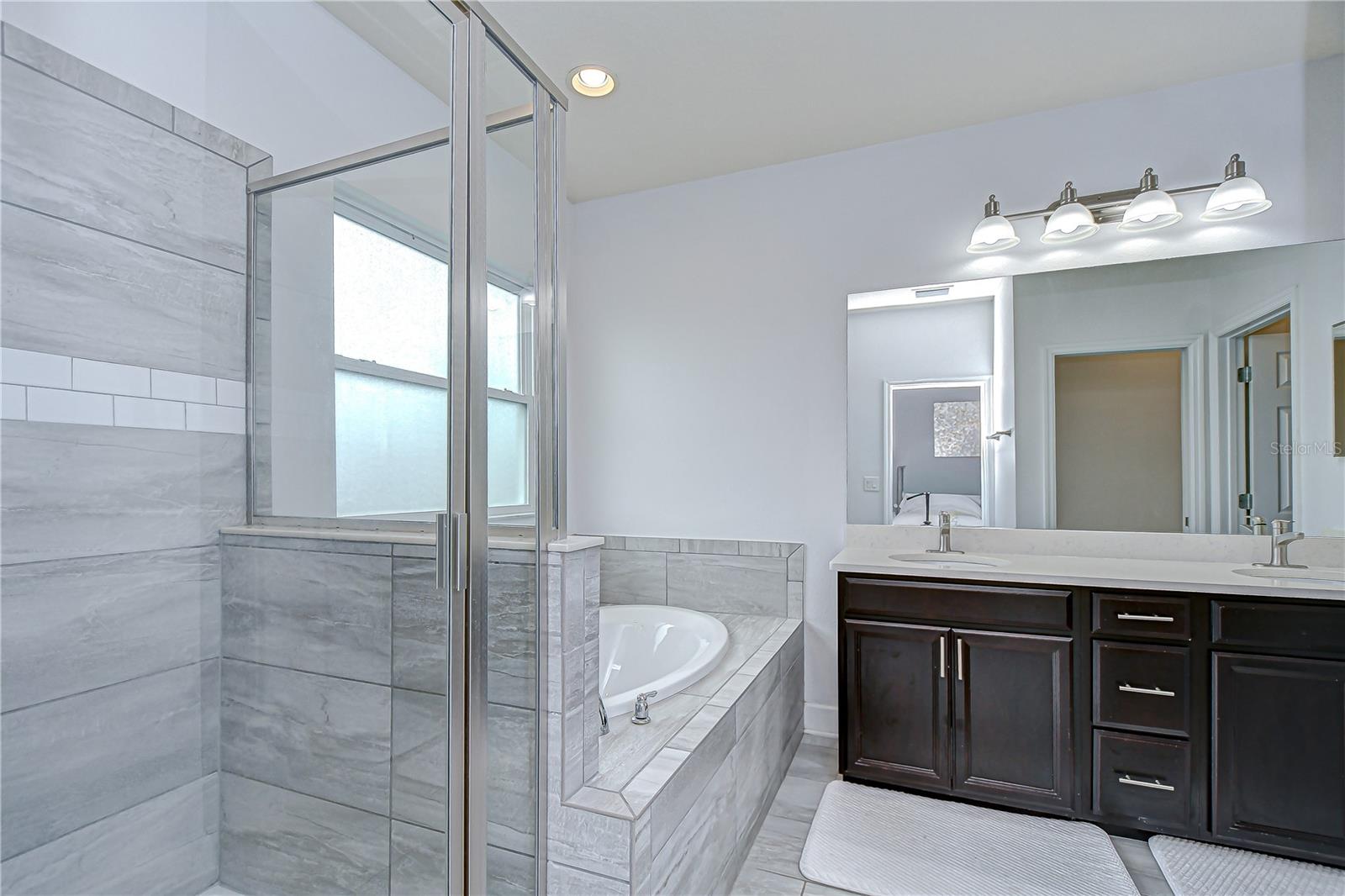 FISHHAWK RANCH WEST PH 1B/1C - Residential