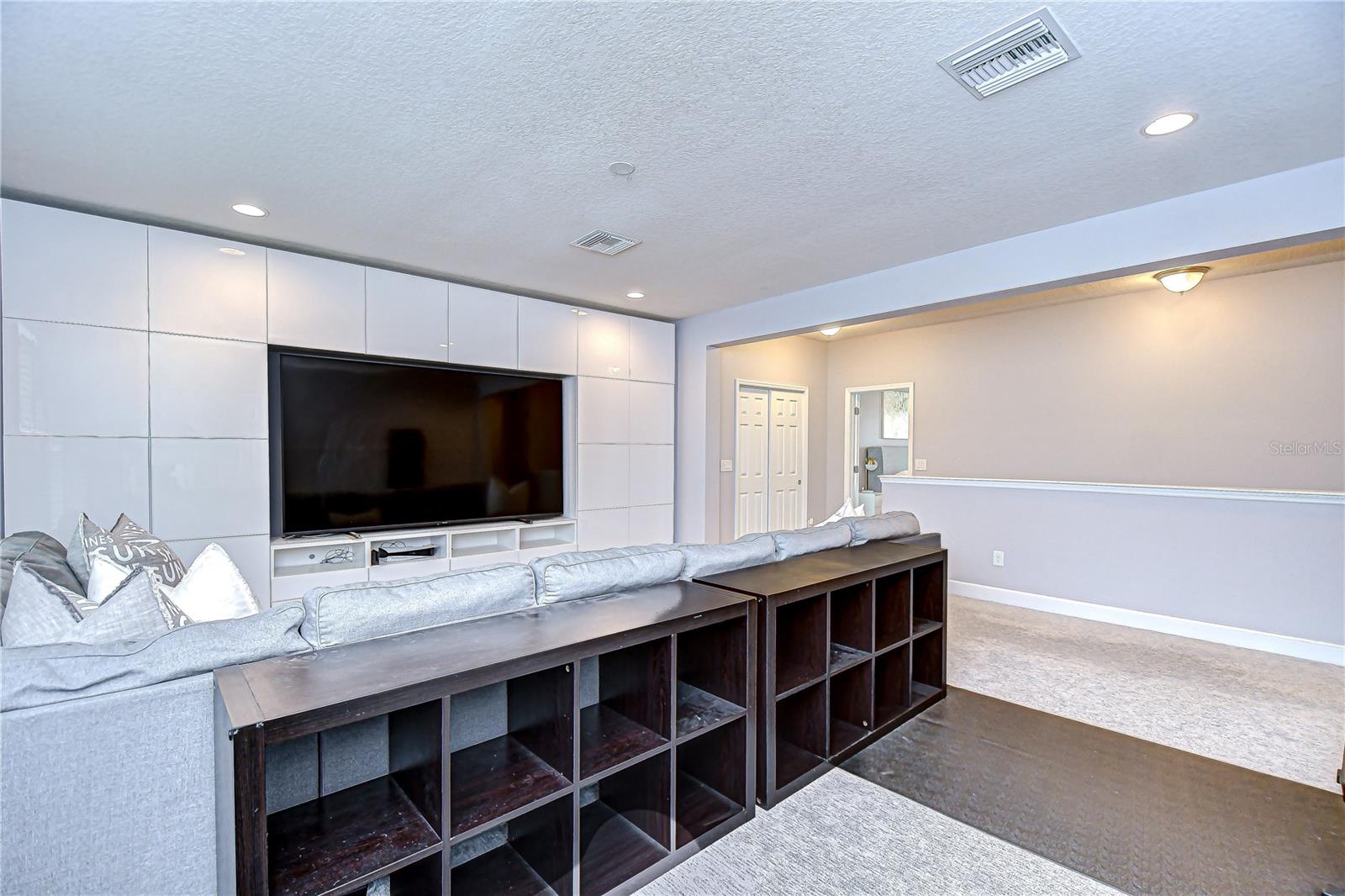 FISHHAWK RANCH WEST PH 1B/1C - Residential