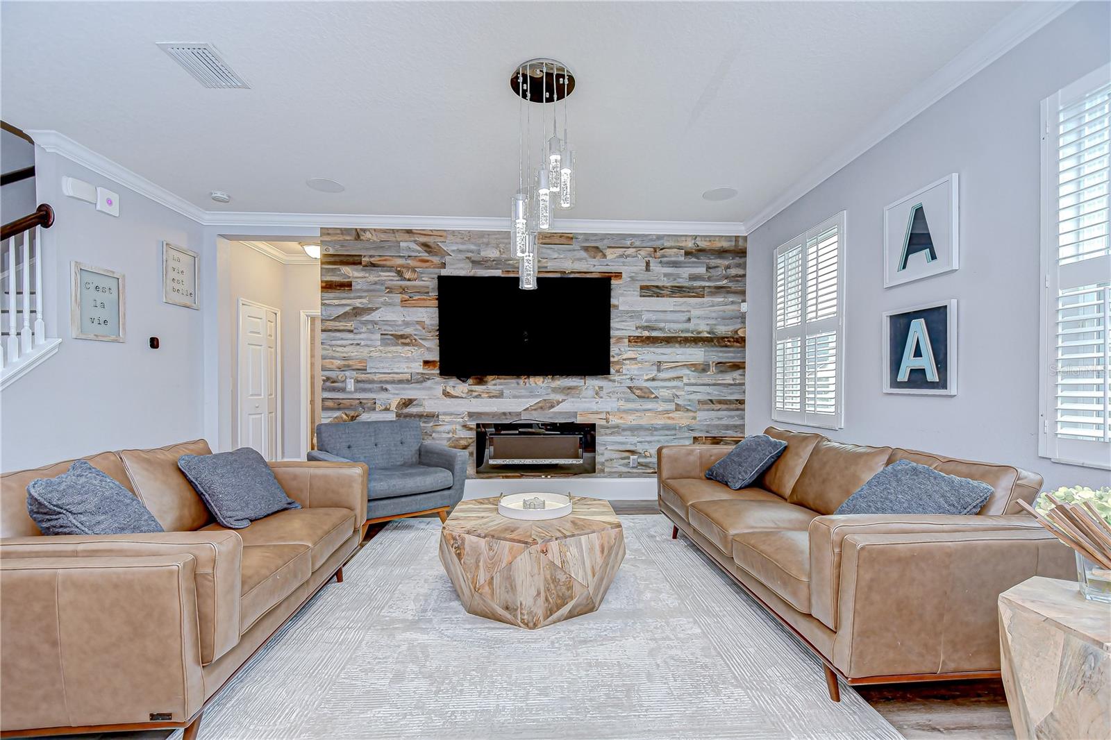 FISHHAWK RANCH WEST PH 1B/1C - Residential