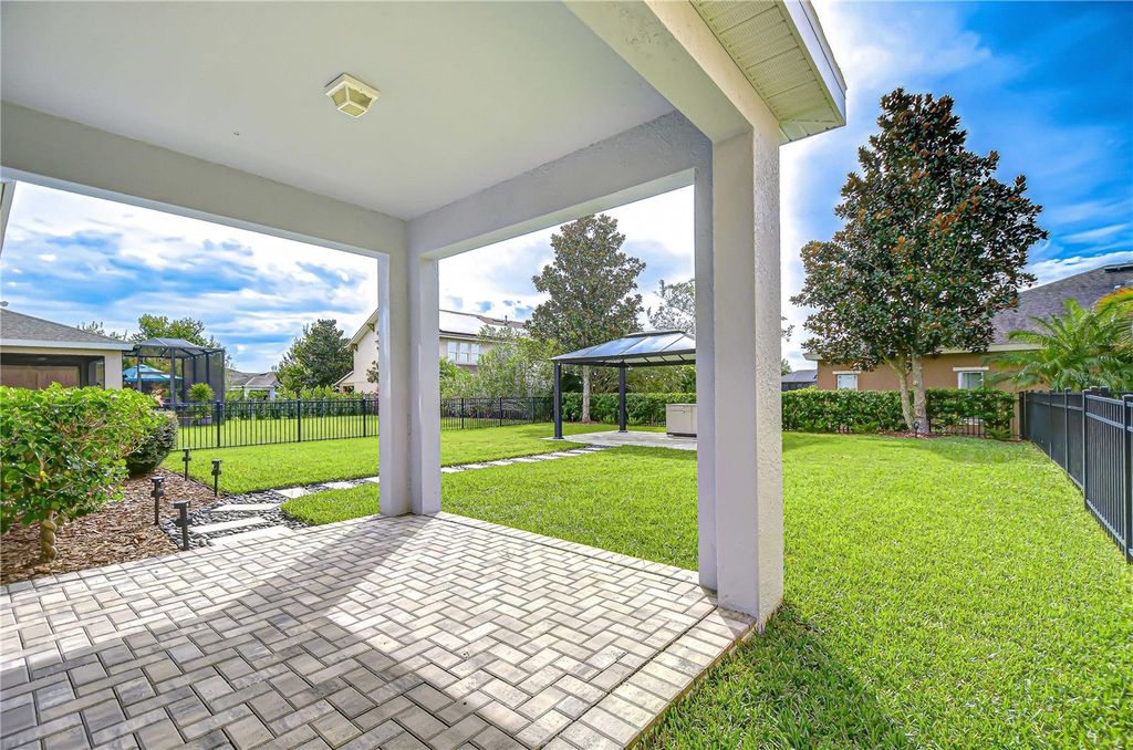 Photo of 6008 Shell Ridge Drive, Lithia, FL 33547 (MLS # TB8425768)