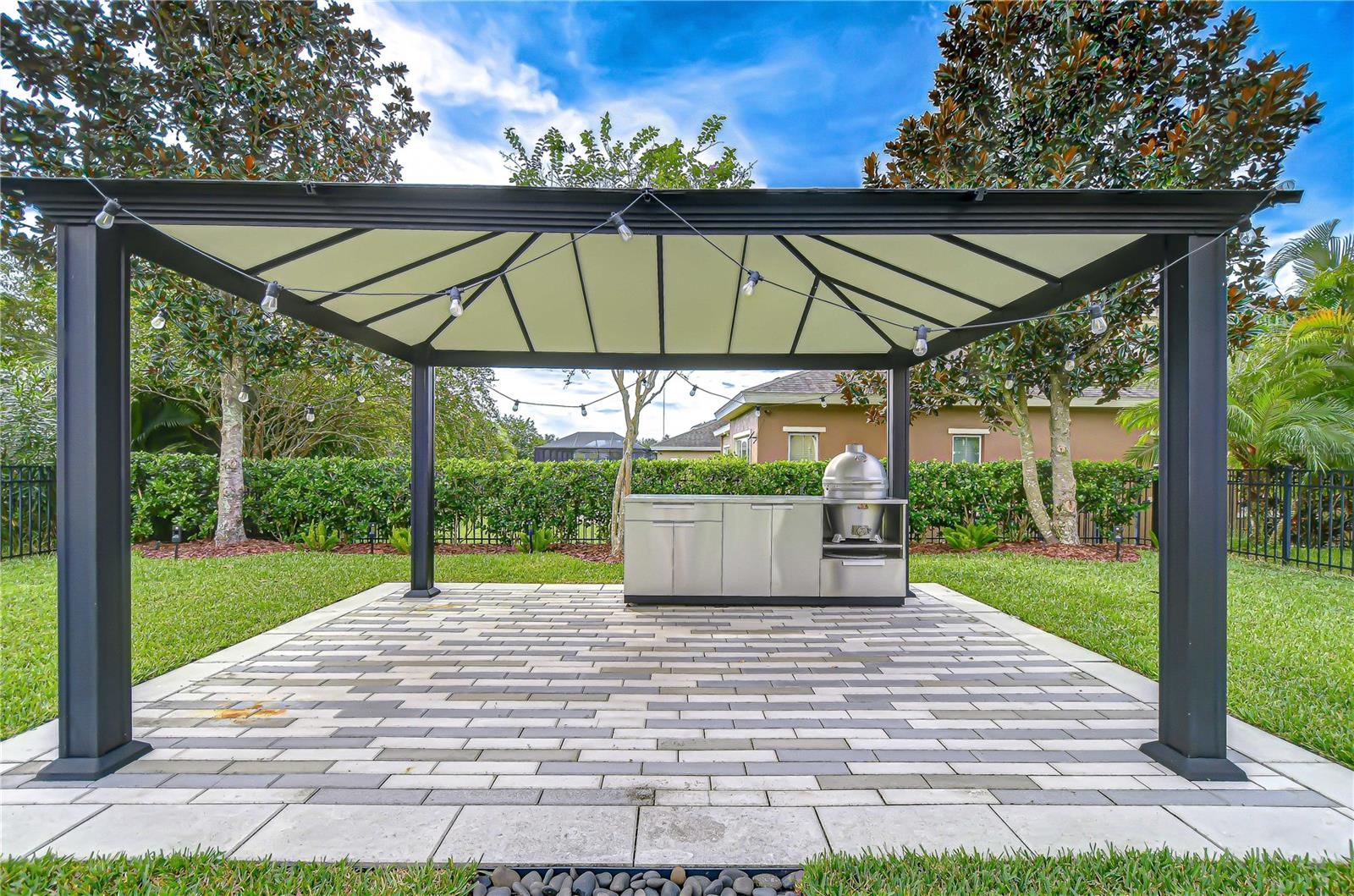 FISHHAWK RANCH WEST PH 1B/1C - Residential