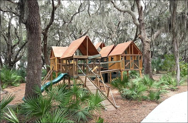 FISHHAWK RANCH WEST PH 1B/1C - Residential