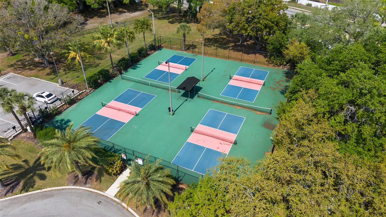 BAYPORT VILLAGE - Residential