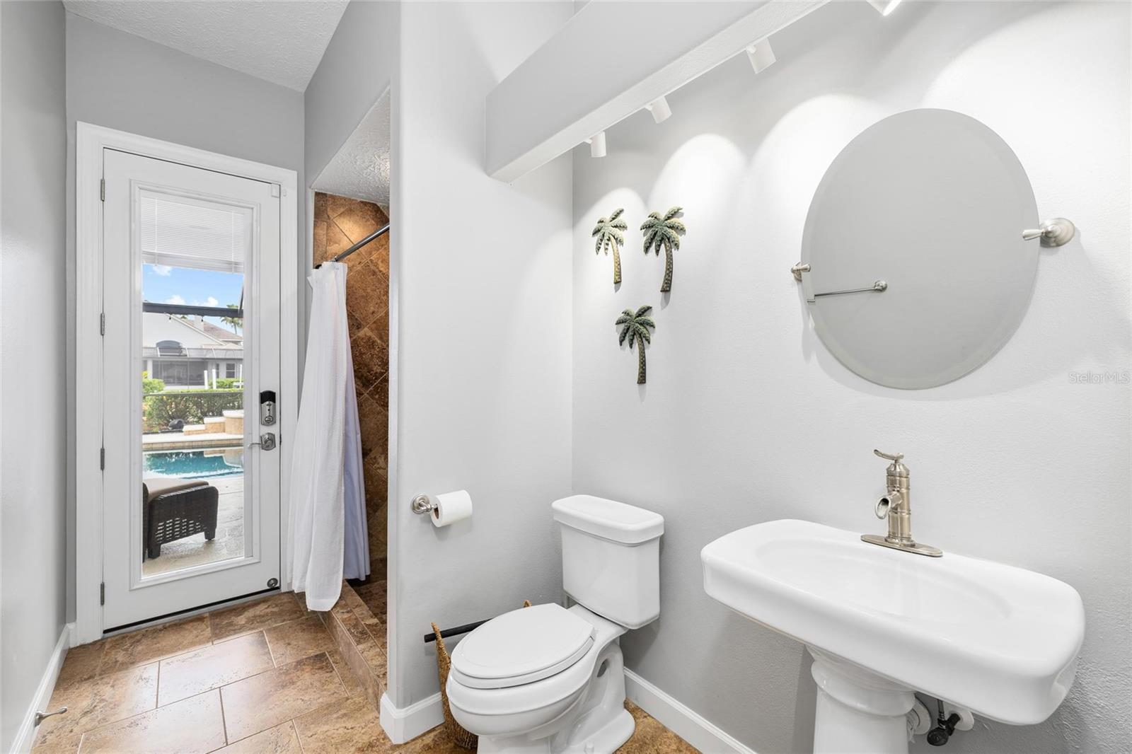 BAYPORT VILLAGE - Residential