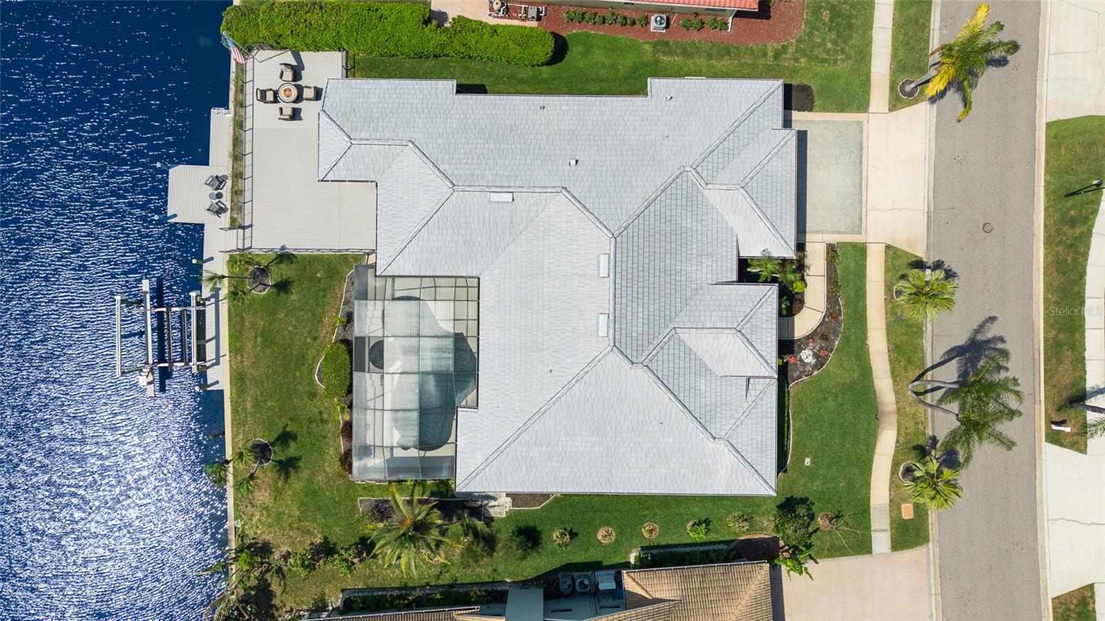 BAYPORT VILLAGE - Residential