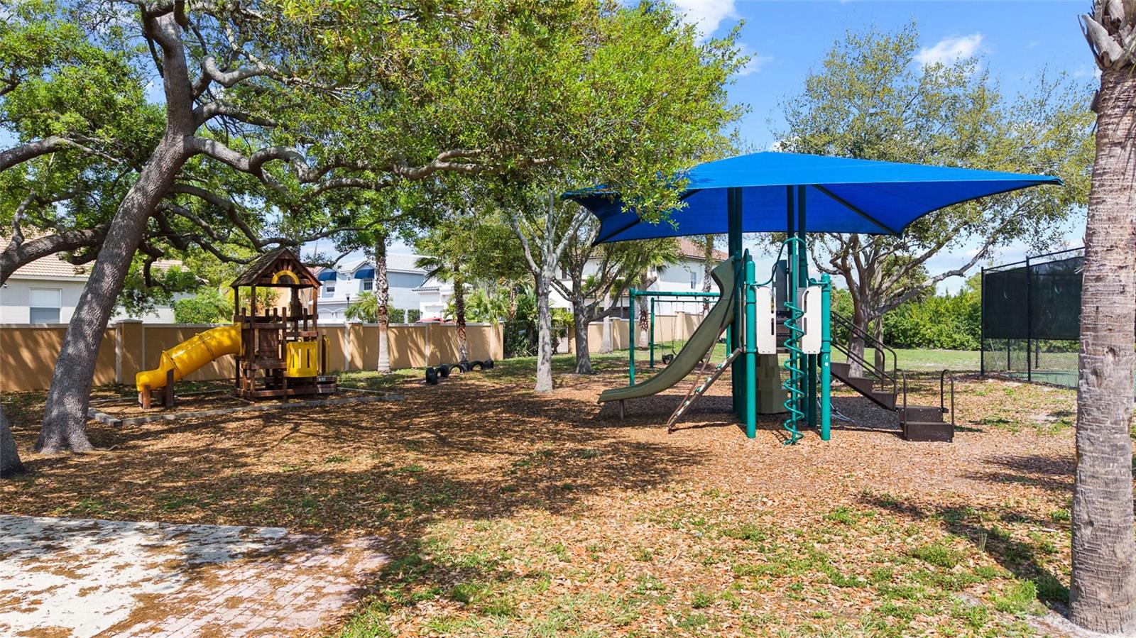 BAYPORT VILLAGE - Residential