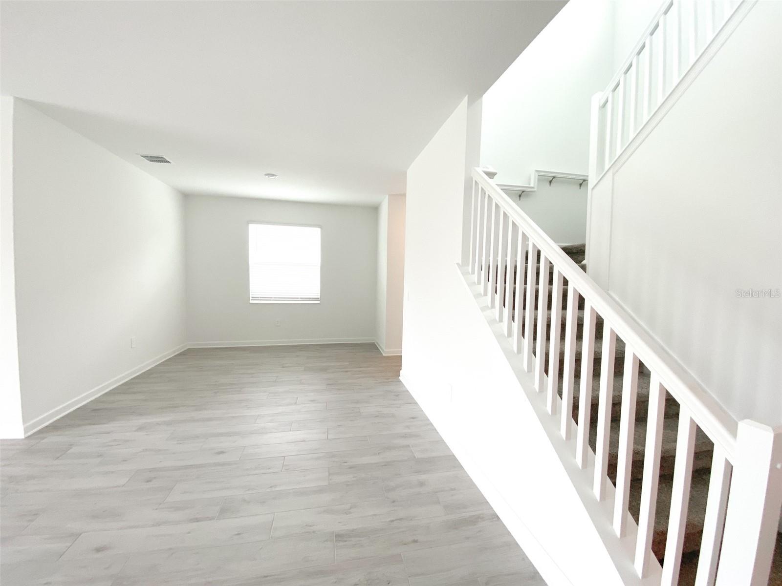 HANOVER LAKES PH 1 - Residential Lease