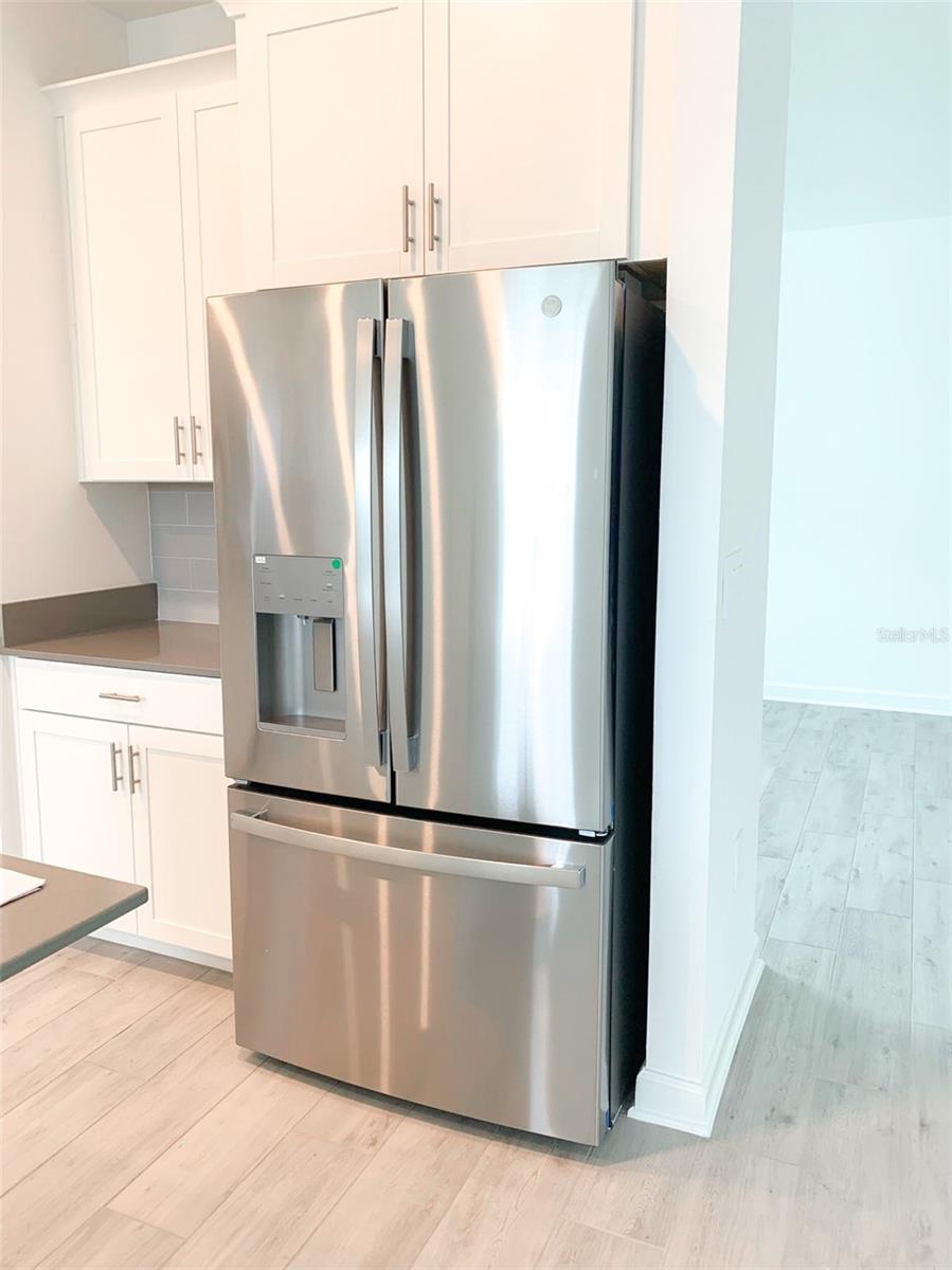 HANOVER LAKES PH 1 - Residential Lease