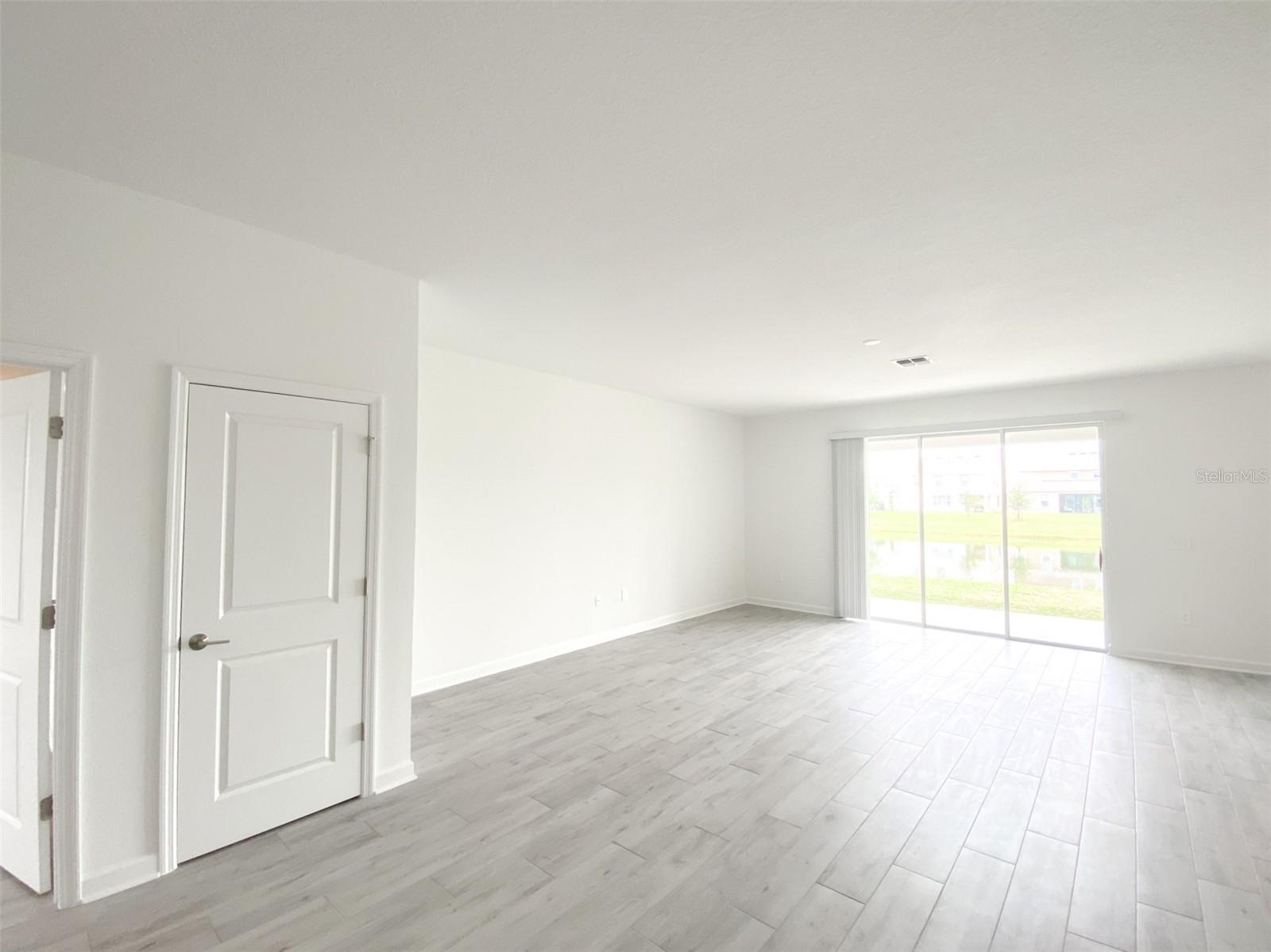 HANOVER LAKES PH 1 - Residential Lease