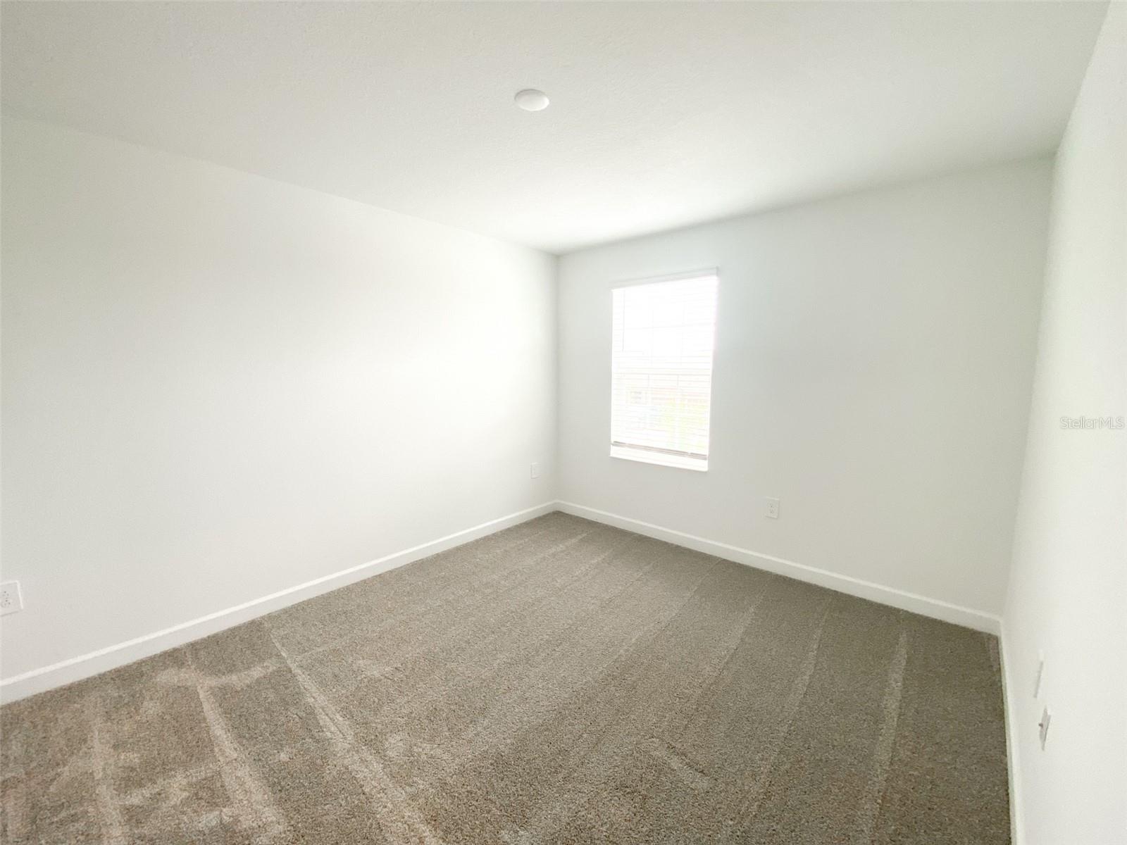 HANOVER LAKES PH 1 - Residential Lease