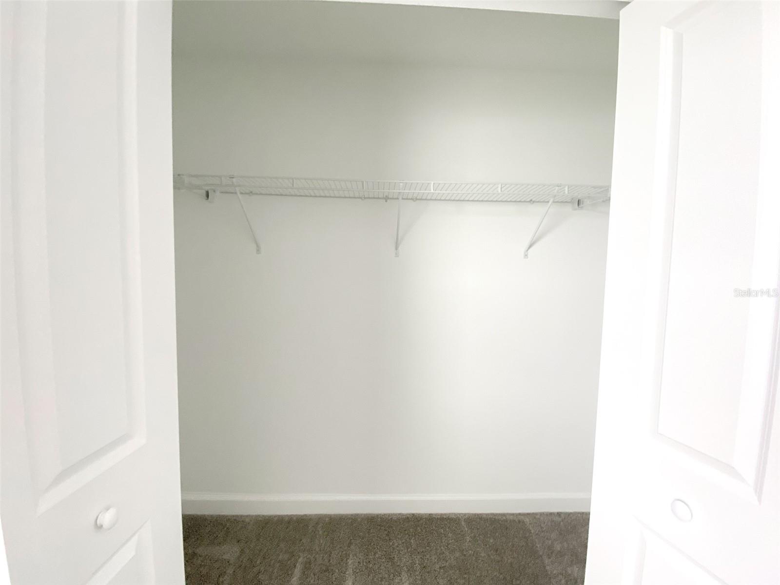 HANOVER LAKES PH 1 - Residential Lease