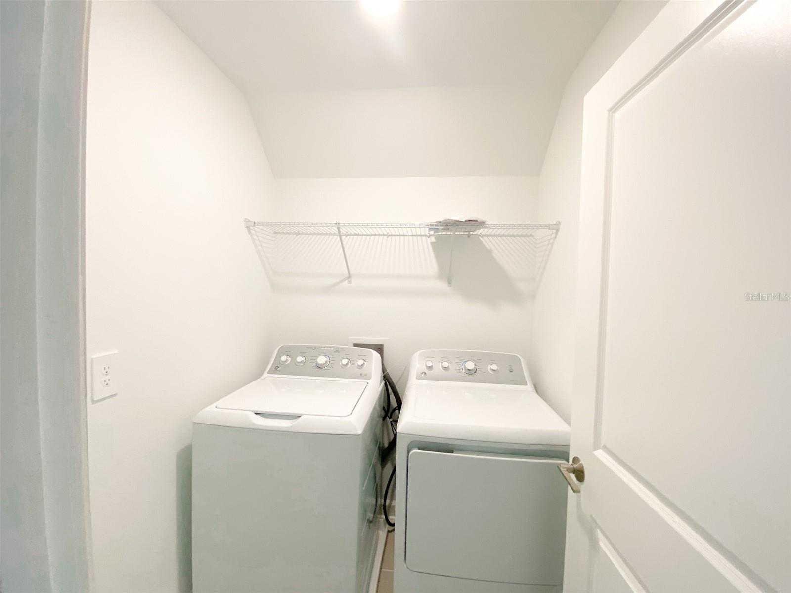 HANOVER LAKES PH 1 - Residential Lease