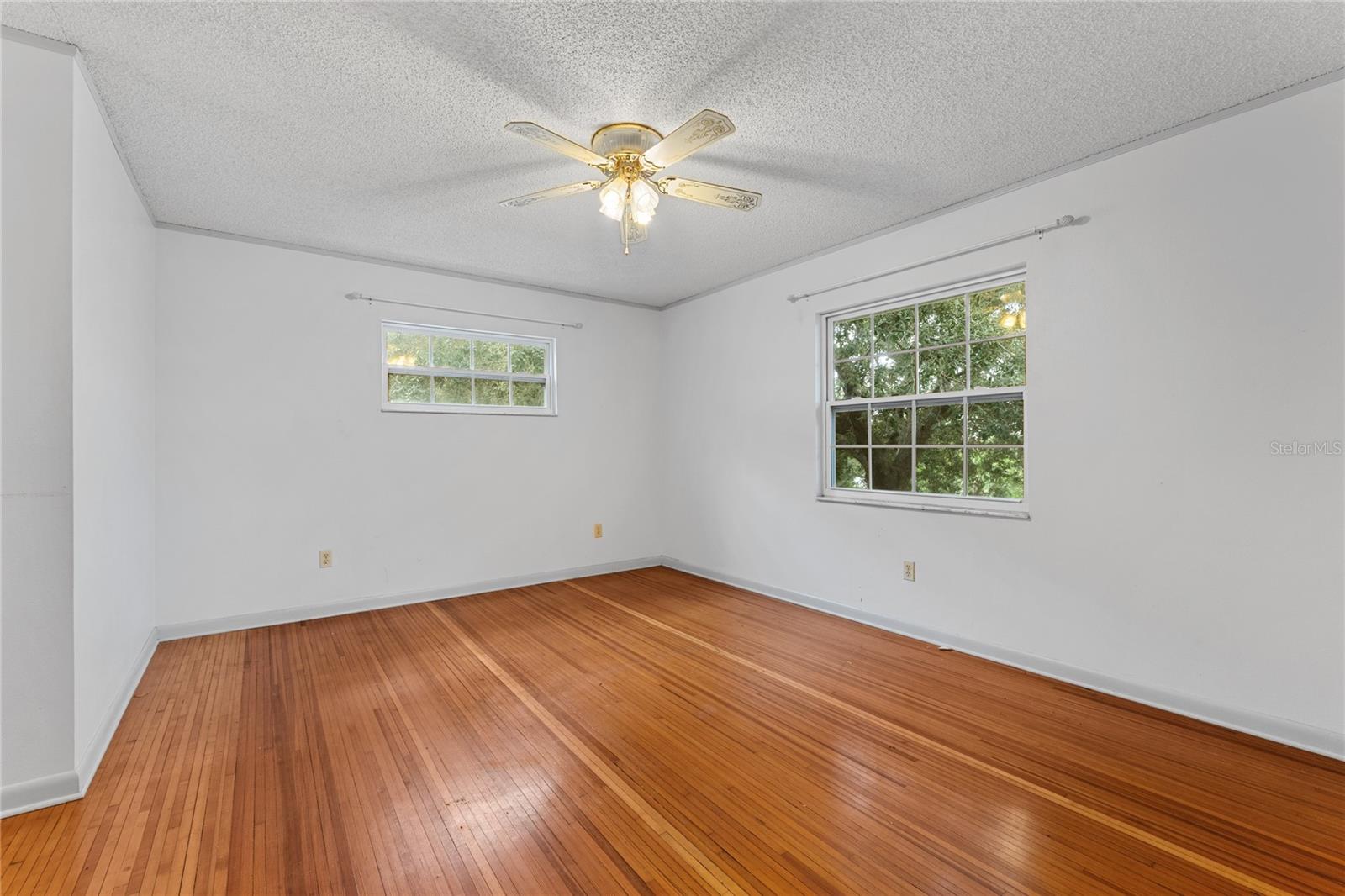 WAVERLY - Residential