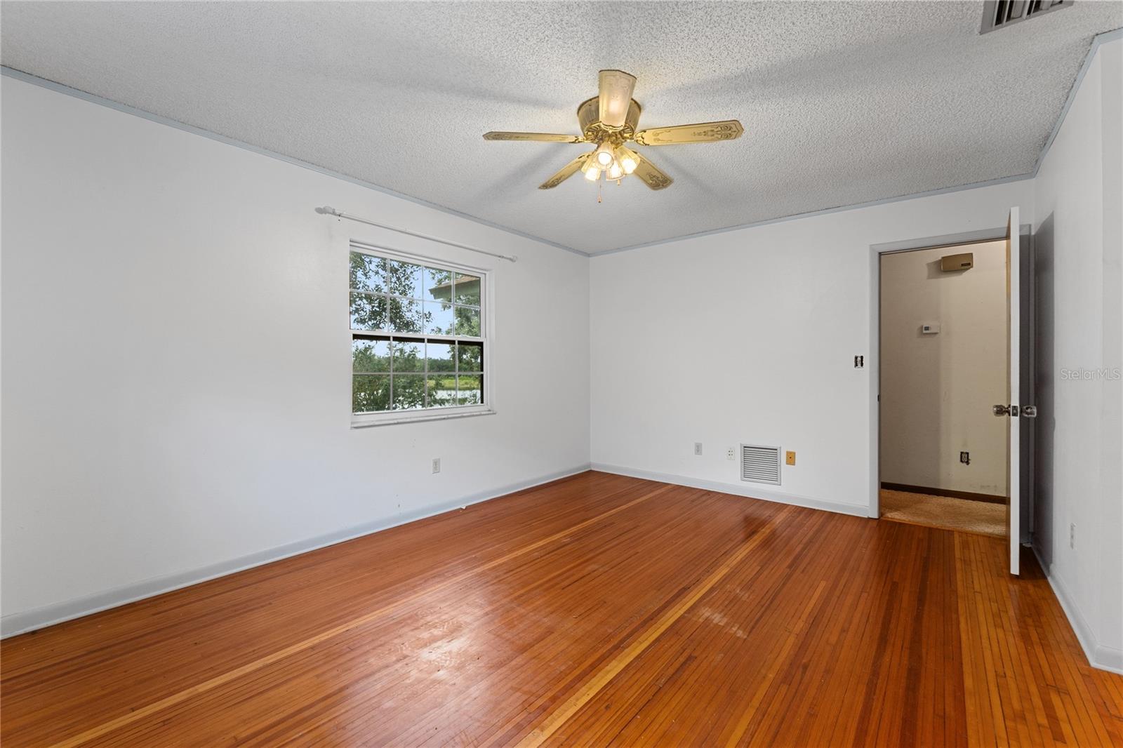 WAVERLY - Residential