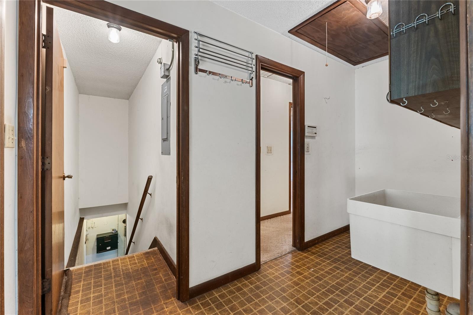 WAVERLY - Residential