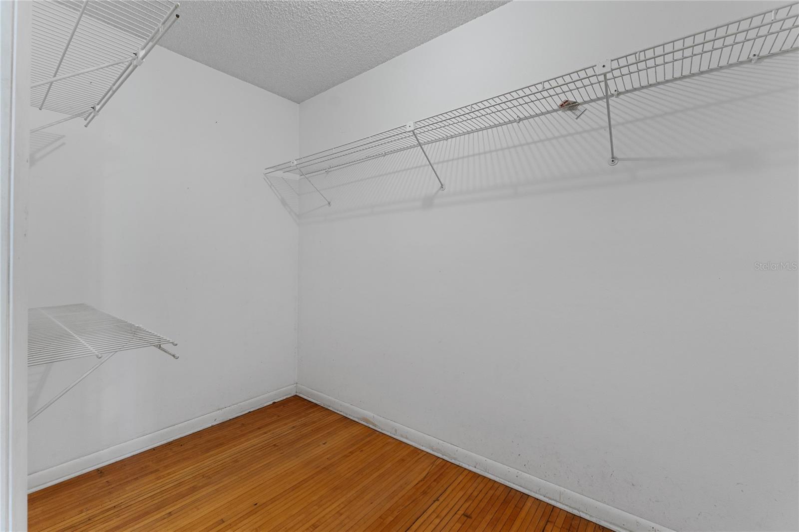 WAVERLY - Residential