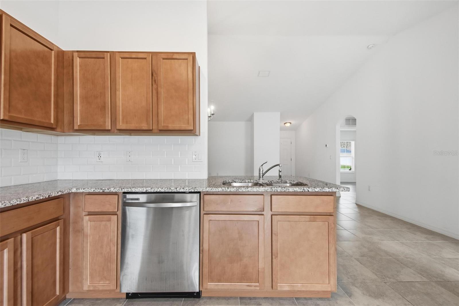 SEMINOLE WOOD - Residential Income