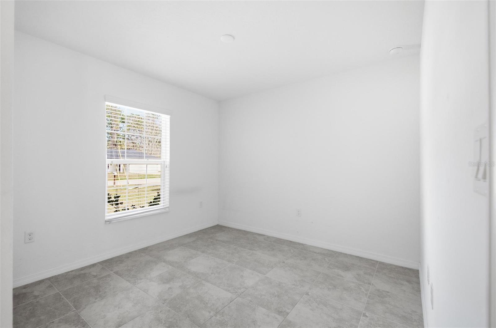 SEMINOLE WOOD - Residential Income