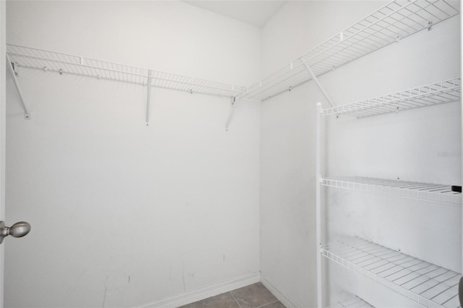 SEMINOLE WOOD - Residential Income