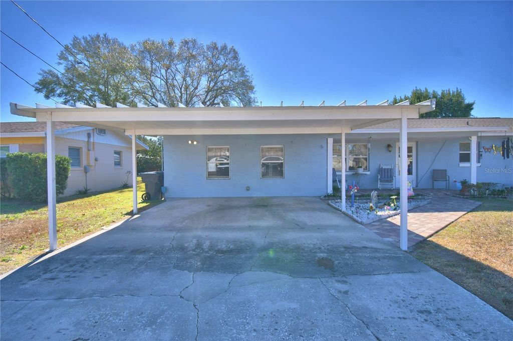 Photo of 2410 W Central Avenue, Winter Haven, FL 33880 (MLS # L4959194)