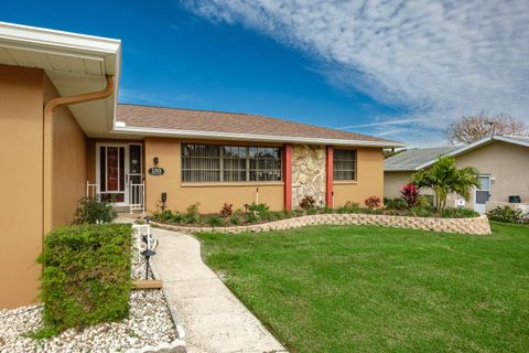 A home in PALM HARBOR