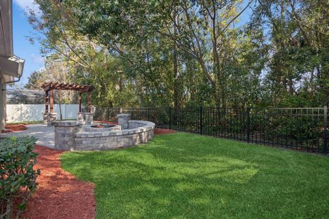 A home in APOPKA