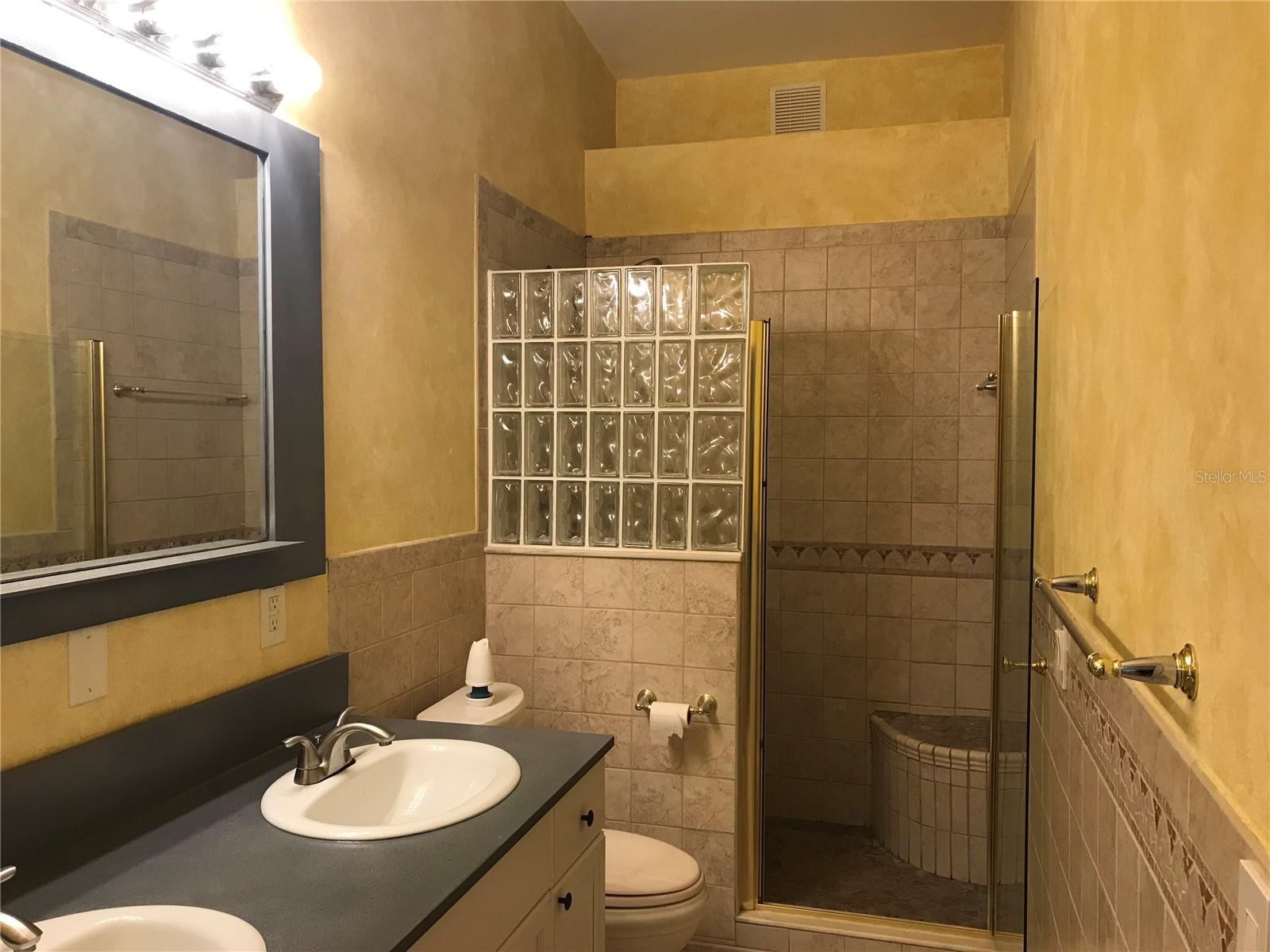 FAIRCREST I CONDO - Residential Lease