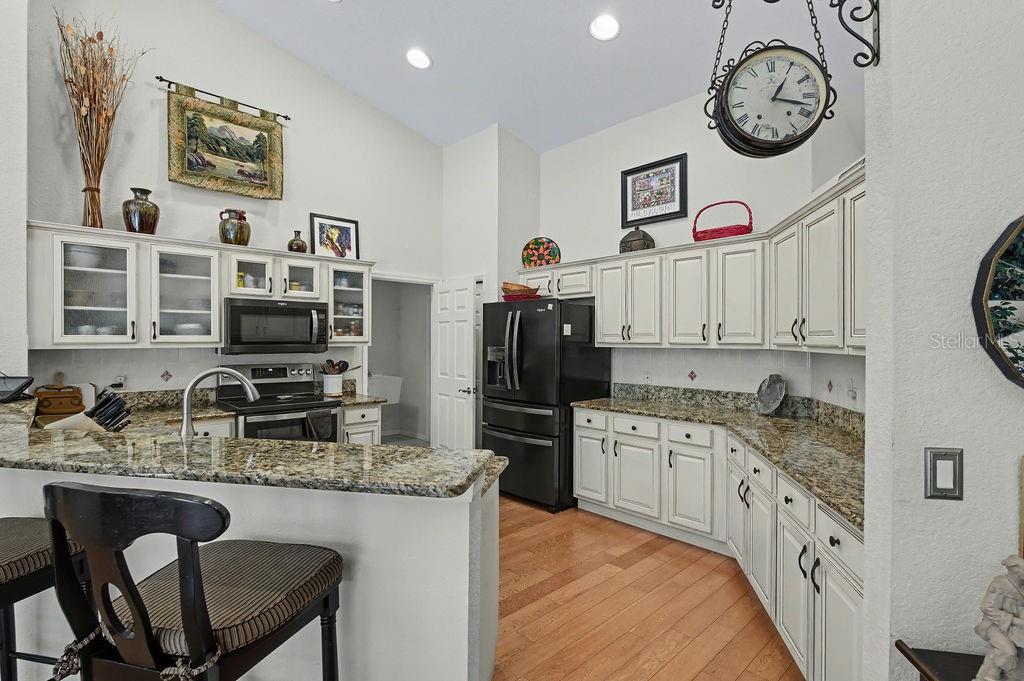 RAINBOW SPGS 04 REP - Residential