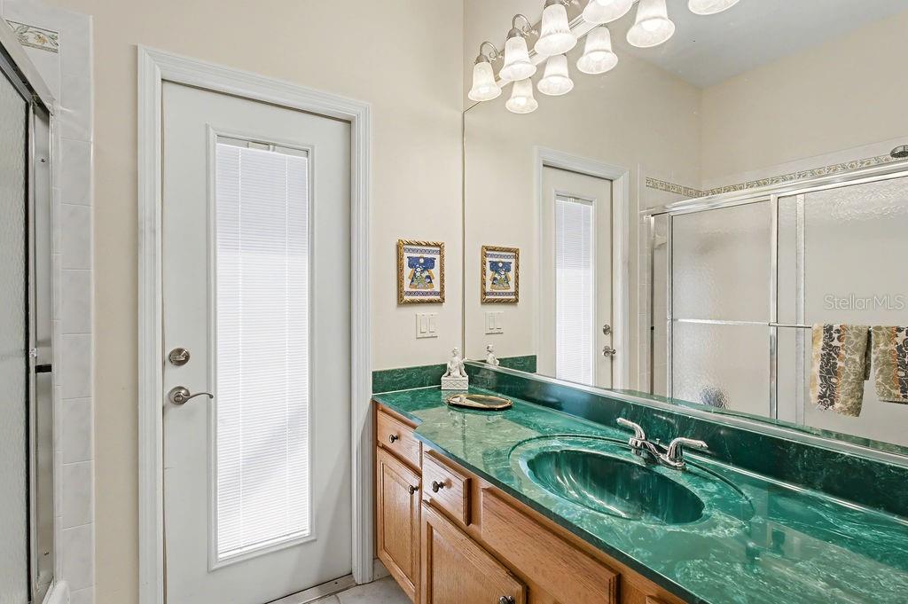 RAINBOW SPGS 04 REP - Residential