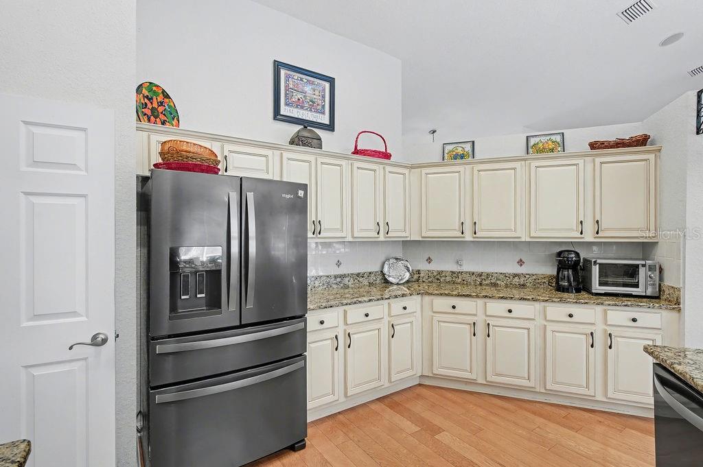 RAINBOW SPGS 04 REP - Residential