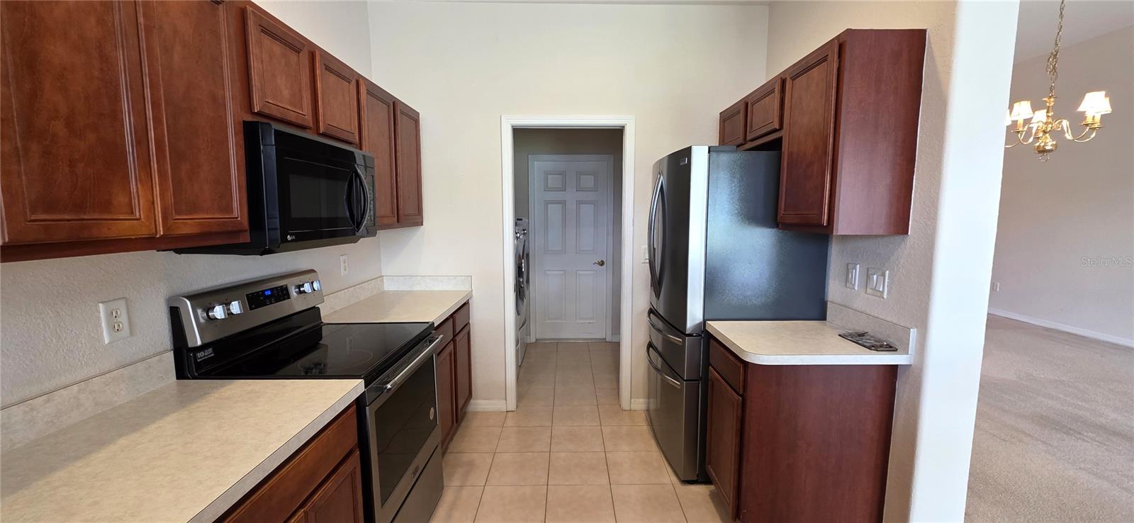 SUNCOAST LAKES PH 01 - Residential