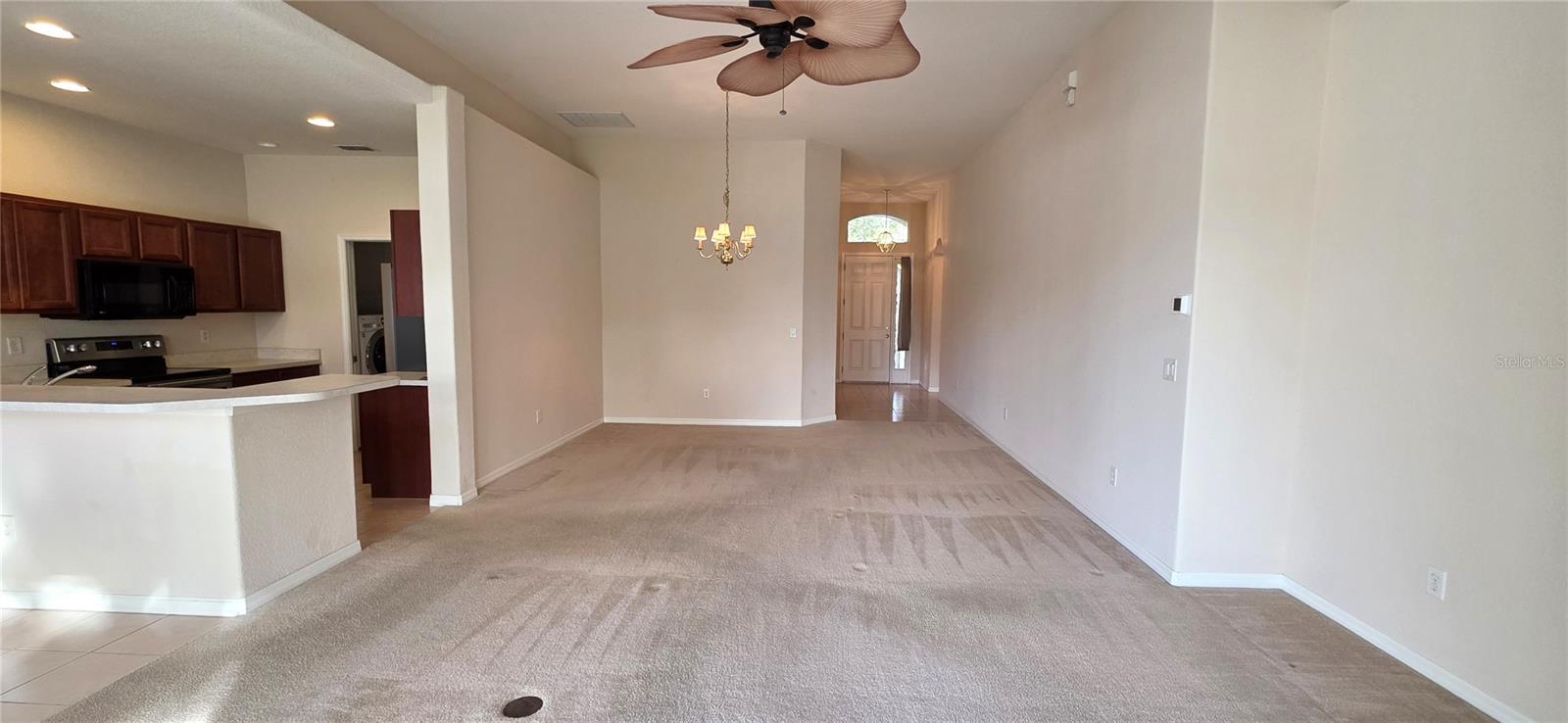 SUNCOAST LAKES PH 01 - Residential