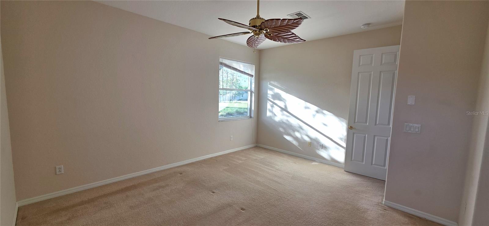 SUNCOAST LAKES PH 01 - Residential