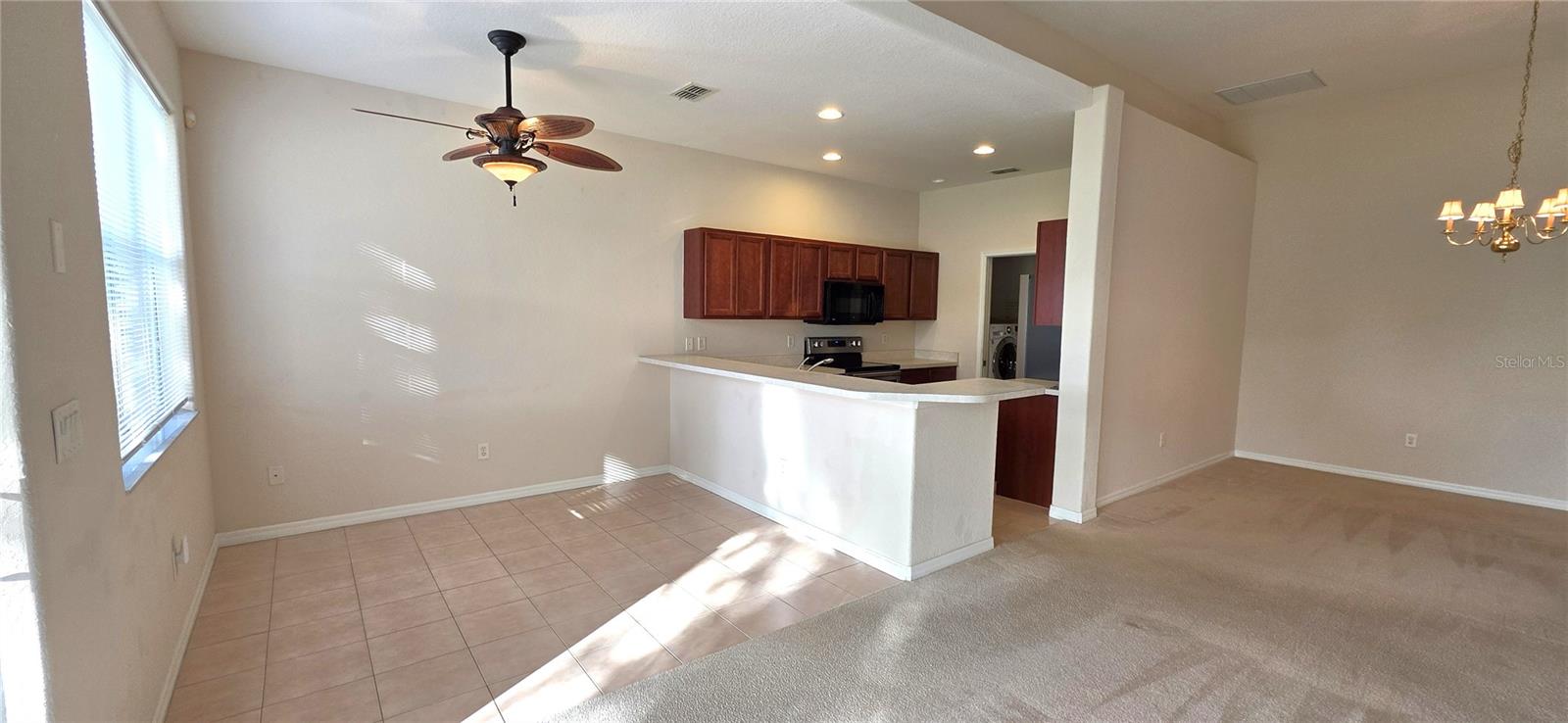 SUNCOAST LAKES PH 01 - Residential