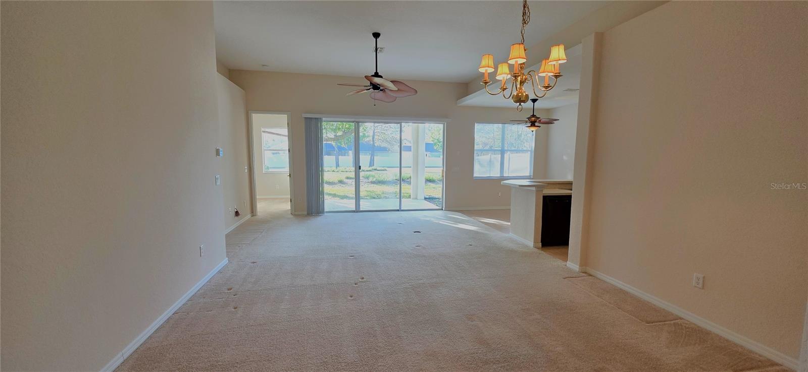 SUNCOAST LAKES PH 01 - Residential