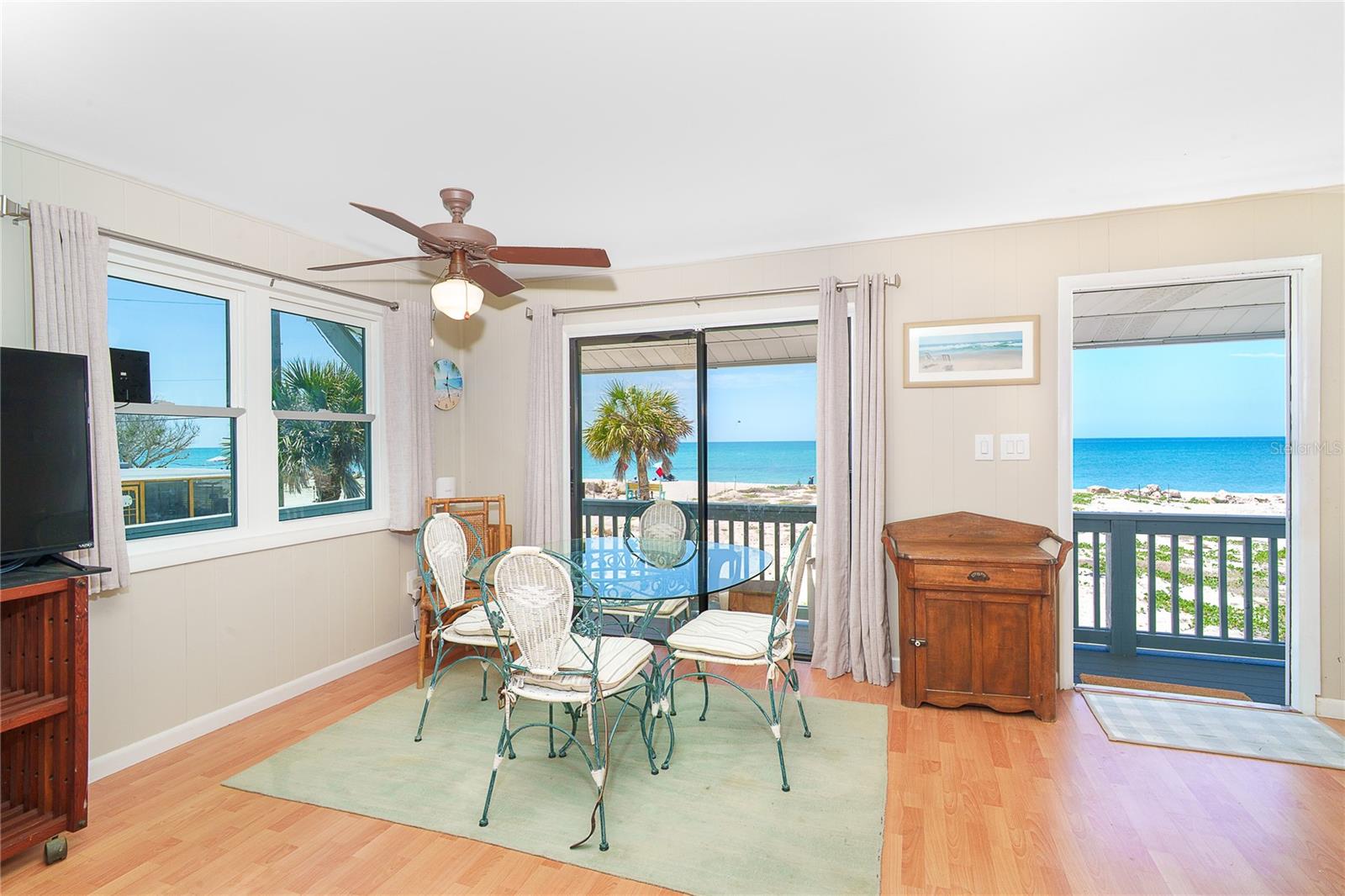 S J CHADWICKS - Residential