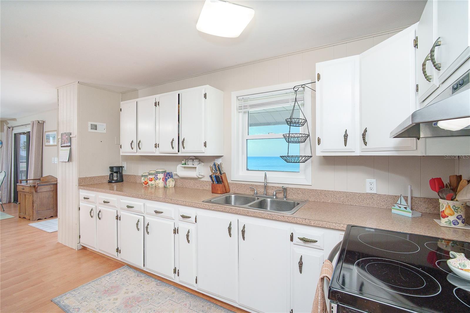 S J CHADWICKS - Residential