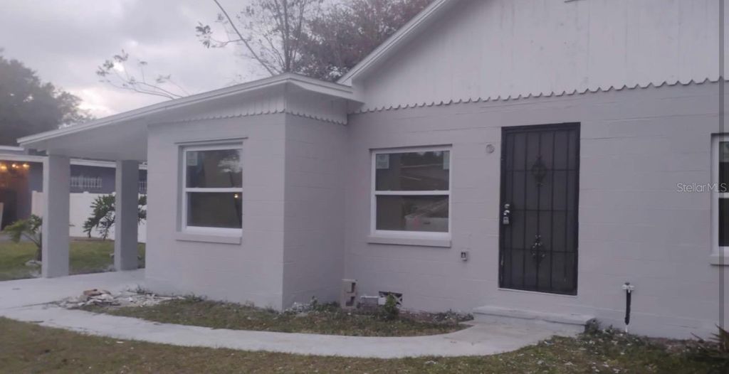 Photo of 110 N Goldwyn Avenue, Orlando, FL 32805 (MLS # S5144103)