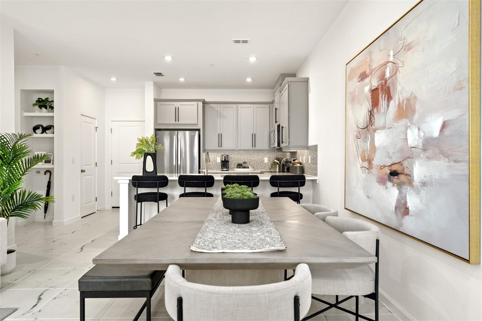 HICKORY GROVE - Residential