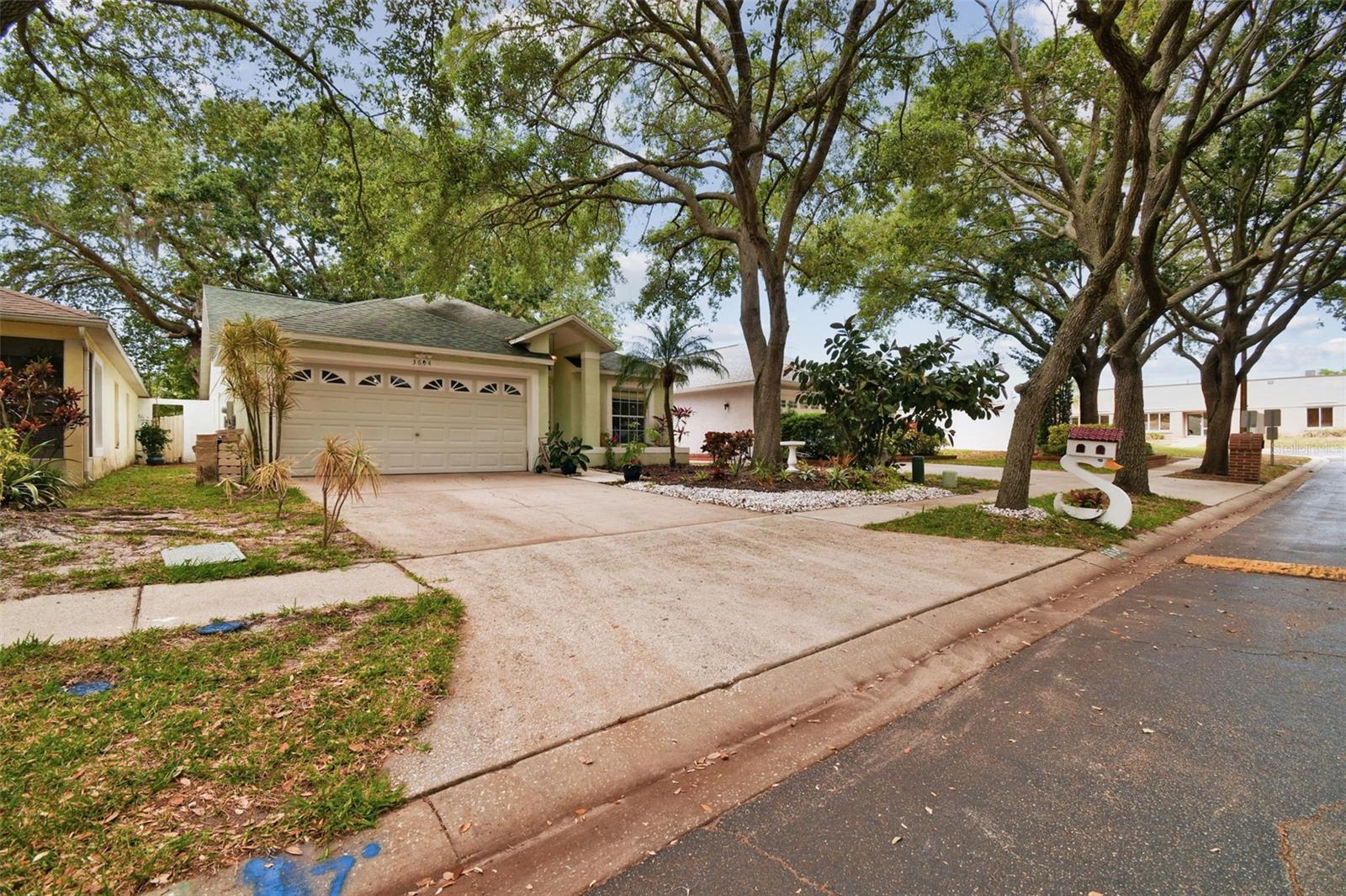 View PALM HARBOR, FL 34684 house