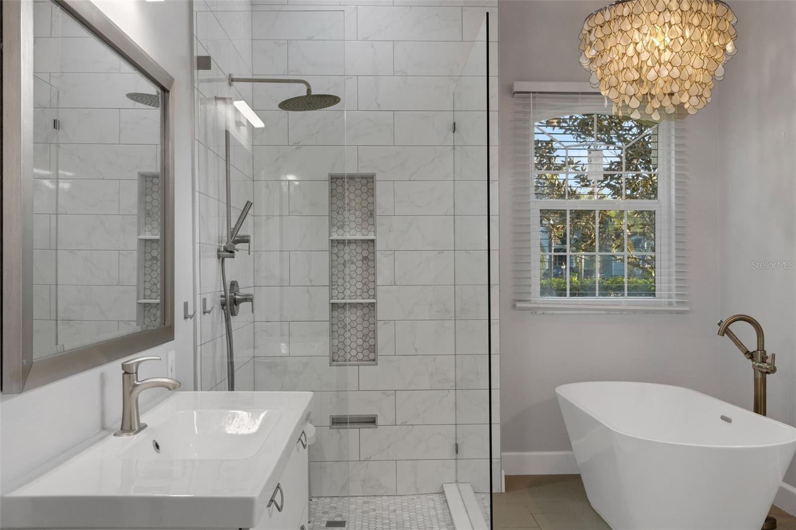 RIVERWALK VILLAGE CYPRESS BANKS SP EPB34/105 - Residential Lease