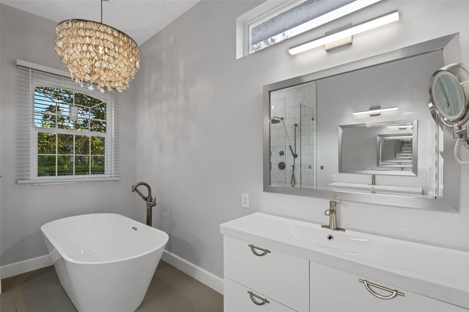 RIVERWALK VILLAGE CYPRESS BANKS SP EPB34/105 - Residential Lease