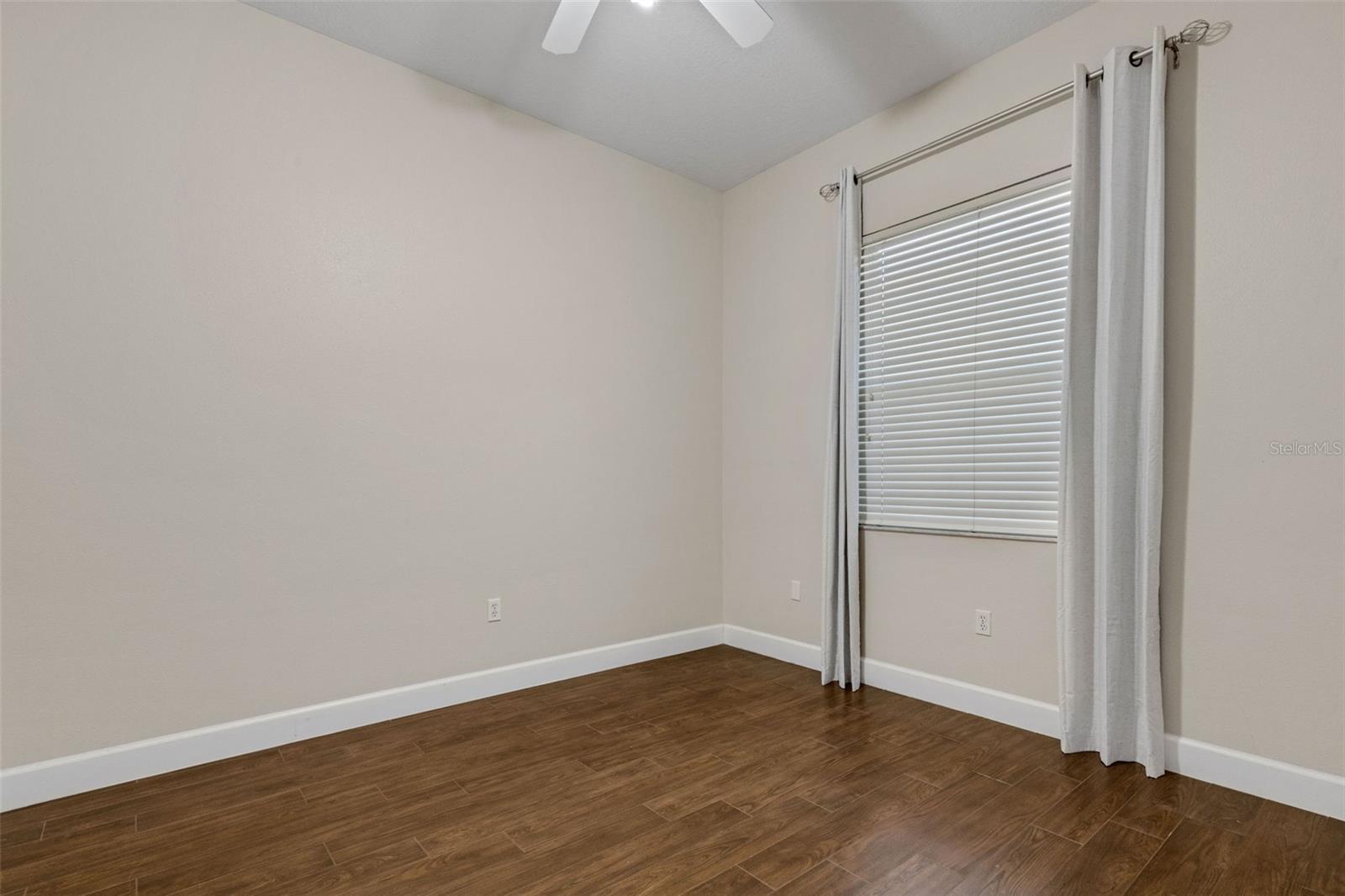 RIVERWALK VILLAGE CYPRESS BANKS SP EPB34/105 - Residential Lease