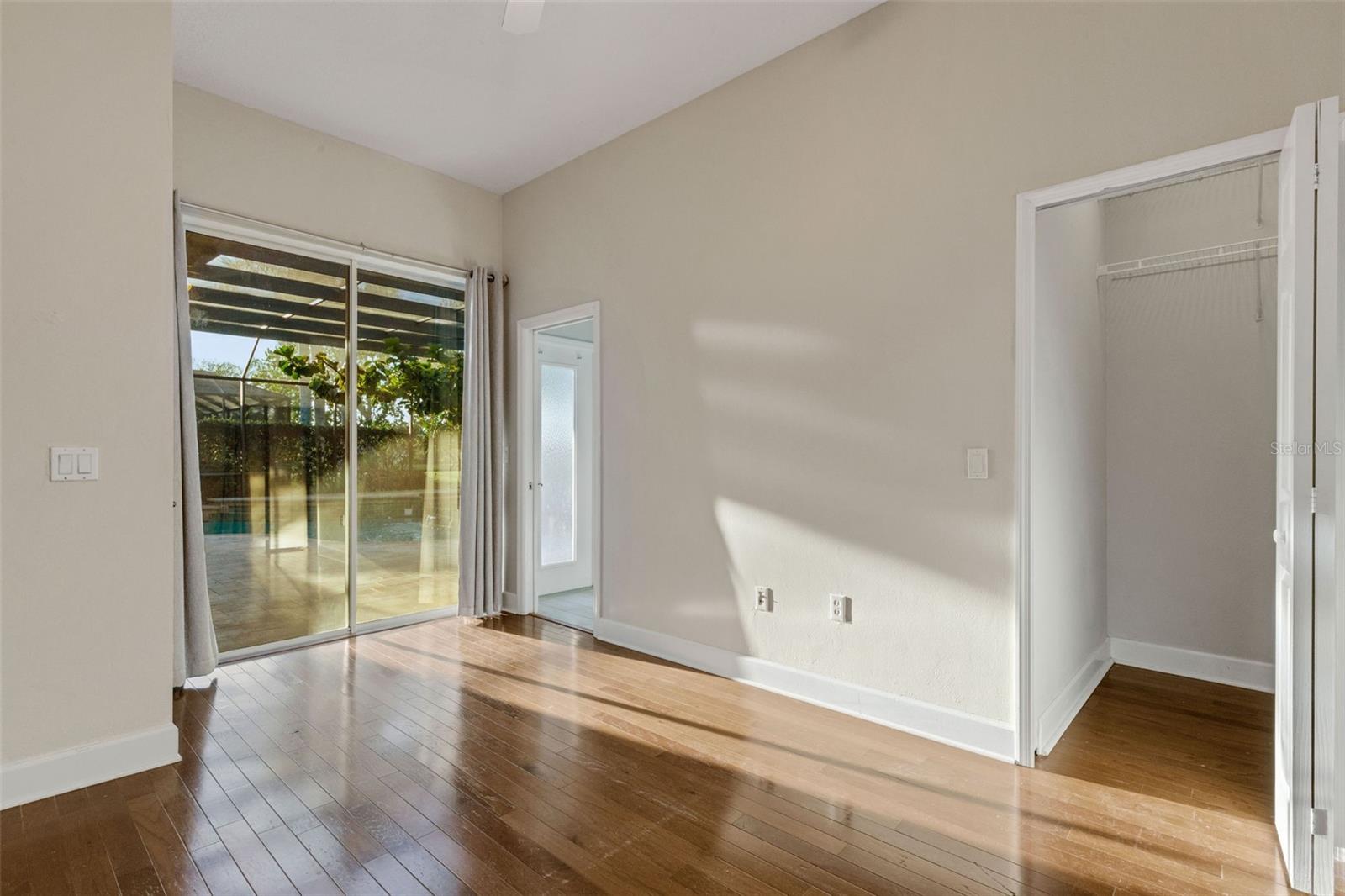 RIVERWALK VILLAGE CYPRESS BANKS SP EPB34/105 - Residential Lease