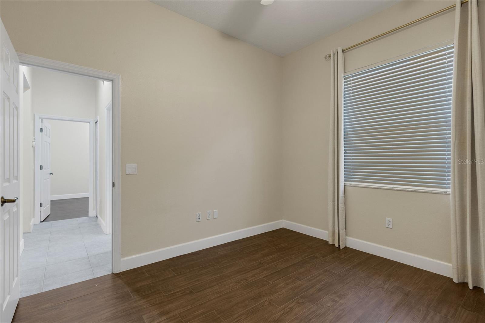 RIVERWALK VILLAGE CYPRESS BANKS SP EPB34/105 - Residential Lease