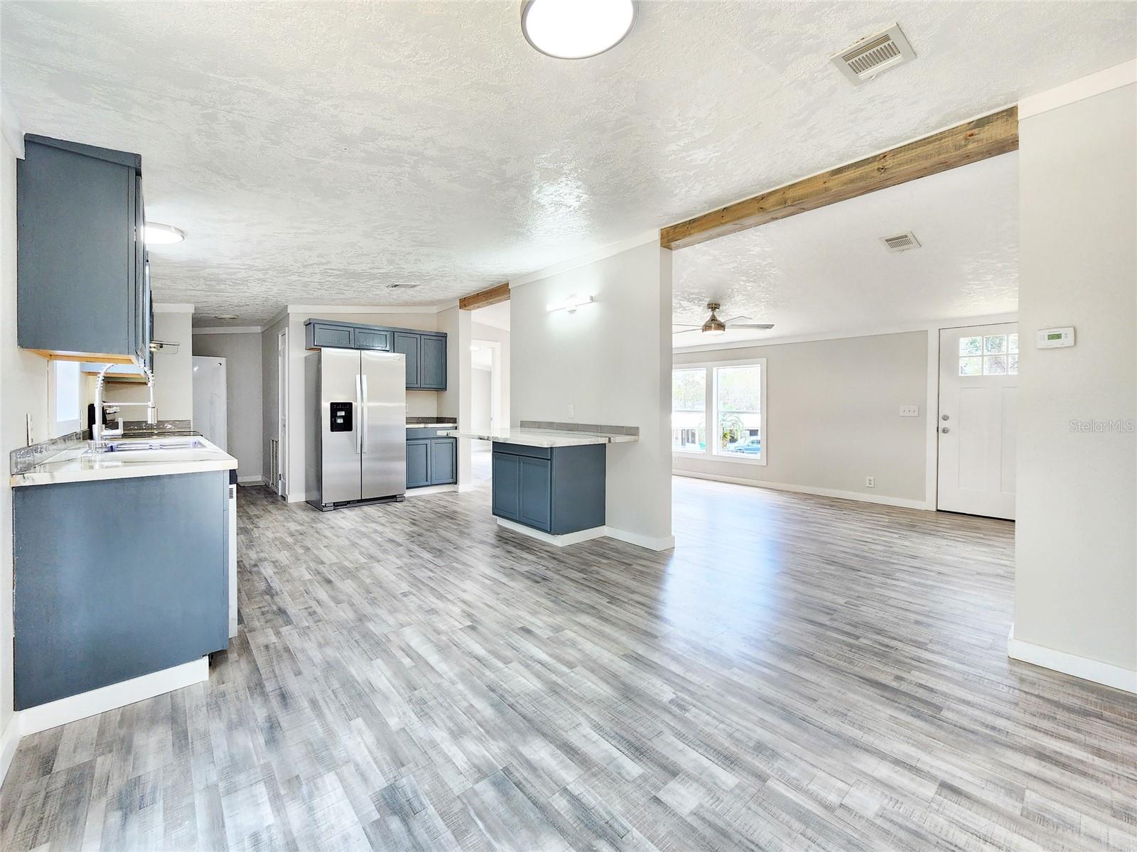 HILLTOP - Residential